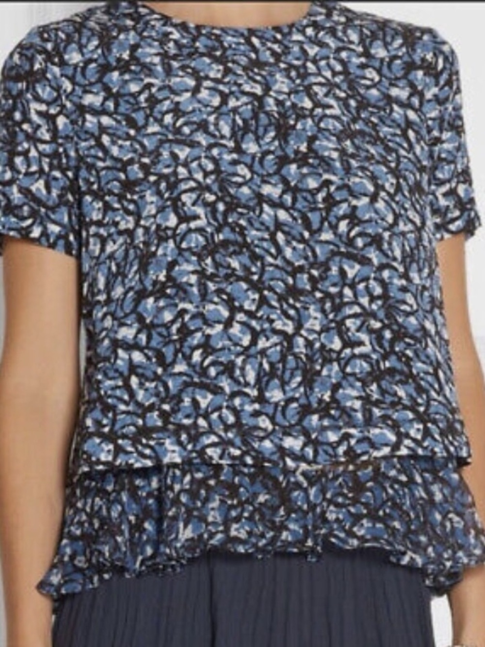 ELIZABETH AND JAMES Tierney Printed 100% Silk Blouse w/ Peplum